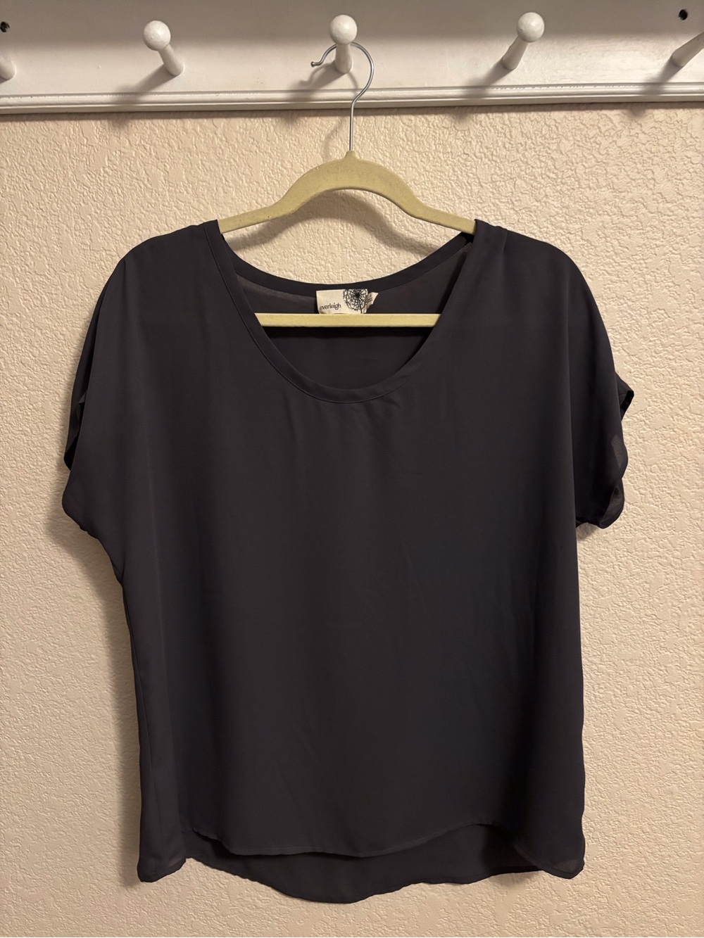 everleigh Black Short Sleeve Scoop Neck Blouse